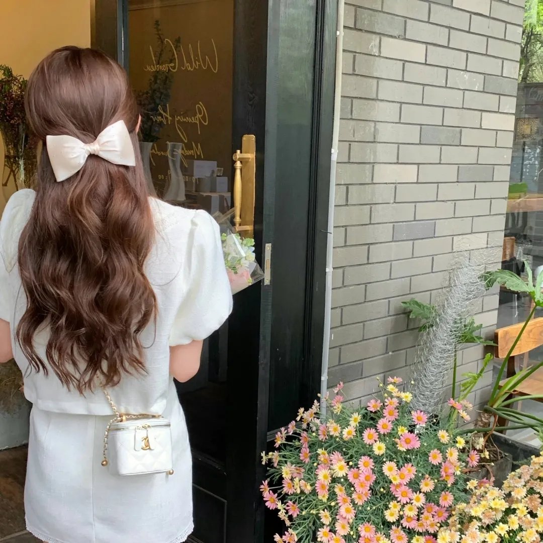 精灵高中:惊声尖拍